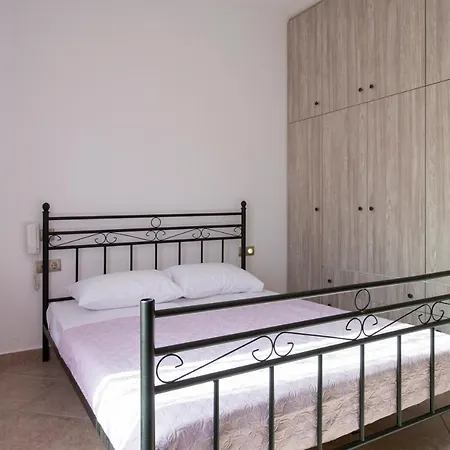 Βίλα Irini'S Villa